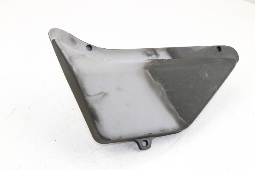 photo de UNTER SITZ VERKLEIDUNG LINKS HONDA CLR CITYFLY 125 (1998 - 2003)