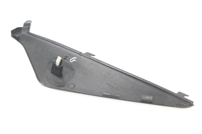 photo de UNTER SITZ VERKLEIDUNG LINKS HONDA VFR F 1200 (2010 - 2015)