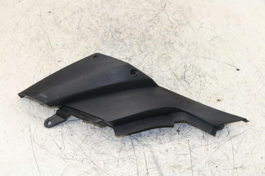 photo de UNTER SITZ VERKLEIDUNG LINKS PEUGEOT JET FORCE TSDI 50 (2003 - 2009)