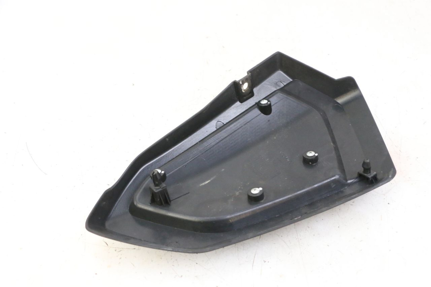 photo de UNTER SITZ VERKLEIDUNG LINKS KEEWAY K-LIGHT KLIGHT 125 (2018 - 2025)