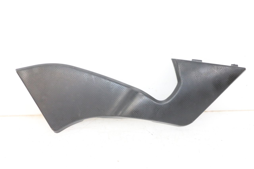 photo de UNTER SITZ VERKLEIDUNG LINKS KYMCO K-PW K-PIPE 50 (2012 - 2017)