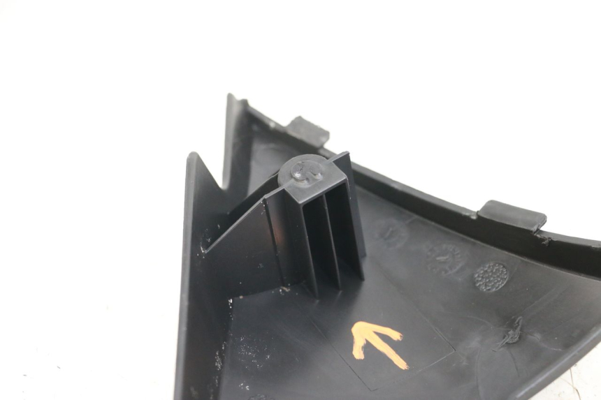 photo de UNTER SITZ VERKLEIDUNG LINKS KYMCO K-PW K-PIPE 50 (2012 - 2017)