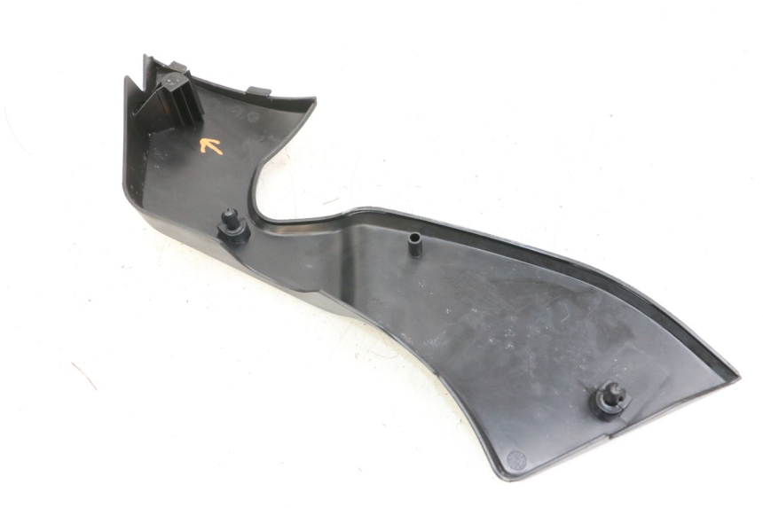 photo de UNTER SITZ VERKLEIDUNG LINKS KYMCO K-PW K-PIPE 50 (2012 - 2017)