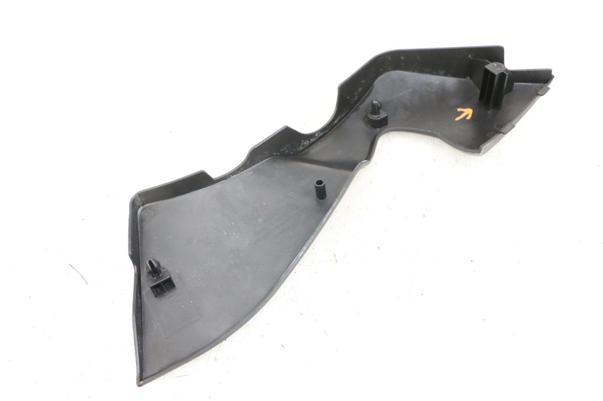 photo de UNTER SITZ VERKLEIDUNG LINKS KYMCO K-PW K-PIPE 50 (2012 - 2017)