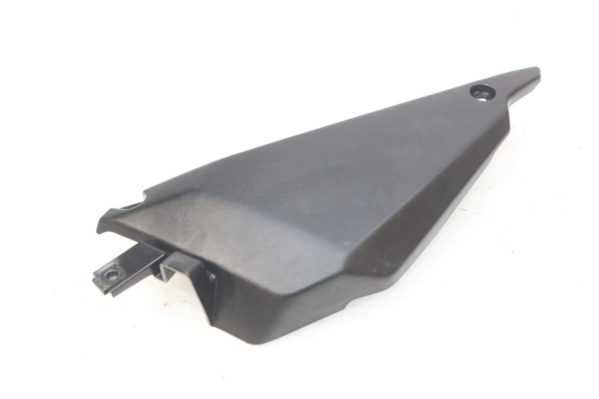 photo de LINKS UNTER DEM LINKEN SITZ KAWASAKI Z 650 (2016 - 2019)