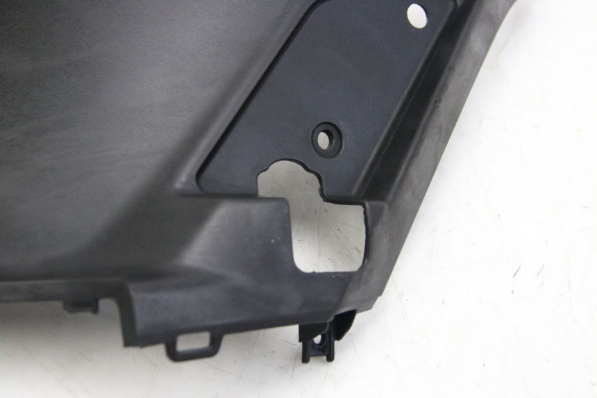 photo de LINKS UNTER DEM LINKEN SITZ PEUGEOT KISBEE 2T 50 (2018 - 2022)