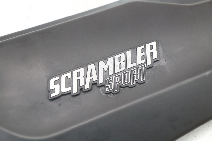 photo de UNTER SITZ VERKLEIDUNG LINKS MASAI SCRAMBLER SPORT 125 (2021 - 2025)