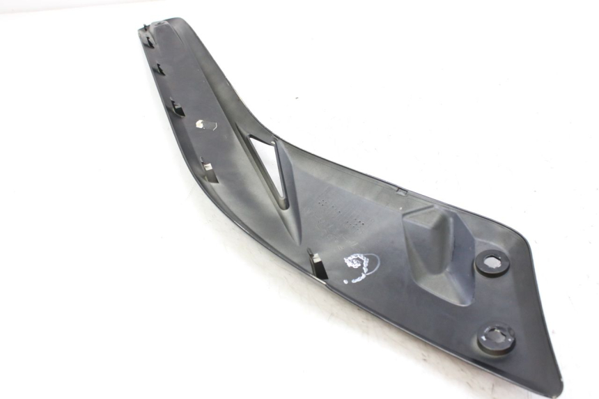 photo de LINKS UNTER DEM LINKEN SITZ MBK SKYCRUISER 125 (2010 - 2013)