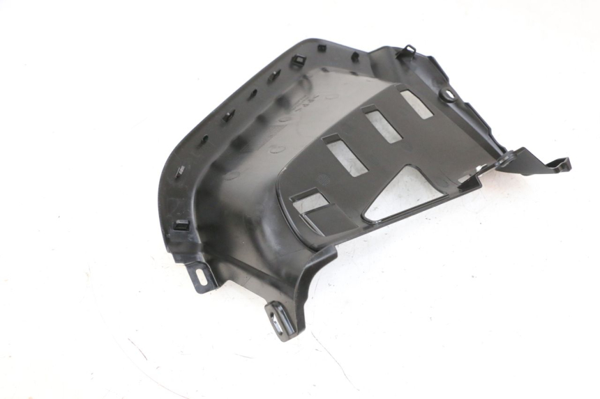 photo de UNTER SITZ VERKLEIDUNG LINKS YAMAHA NEO'S CORE 1 (2022 - 2026) - Technische Nahaufnahme