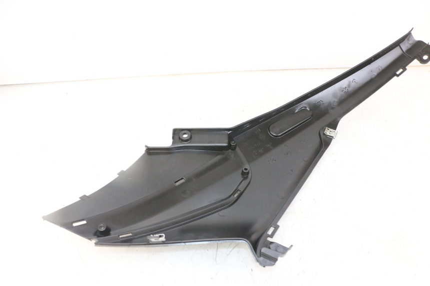 photo de UNTER SITZ VERKLEIDUNG LINKS PIAGGIO NRG POWER PUREJET 50 (2018 - 2021)