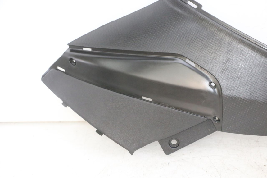 photo de UNTER SITZ VERKLEIDUNG LINKS PIAGGIO NRG POWER PUREJET 50 (2018 - 2021)