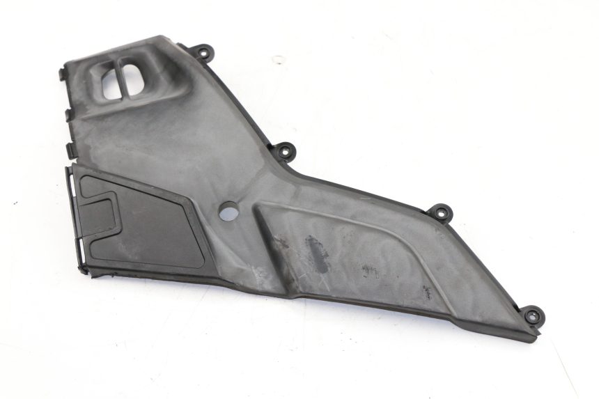 photo de UNTER SITZ VERKLEIDUNG LINKS KYMCO PEOPLE S 125 (2000 - 2008)