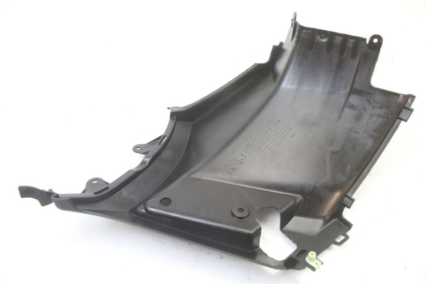 photo de UNTER SITZ VERKLEIDUNG LINKS PEUGEOT STREETZONE I 2T 50 (2018 - 2020)