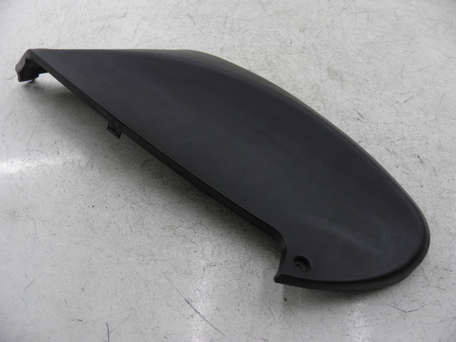photo de UNTER SITZ VERKLEIDUNG LINKS PIAGGIO FLY 2T 50 (2004 - 2017)