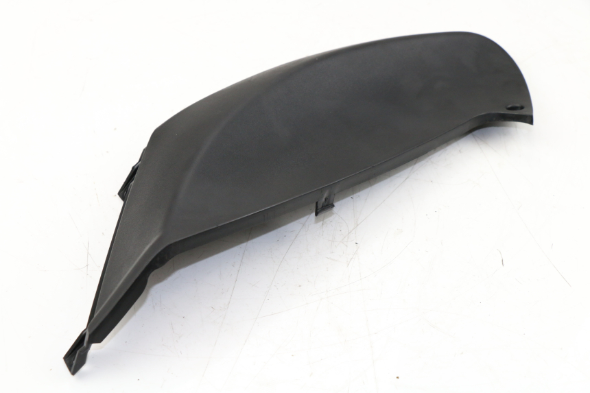 photo de UNTER SITZ VERKLEIDUNG LINKS PIAGGIO FLY 2T 50 (2004 - 2017)