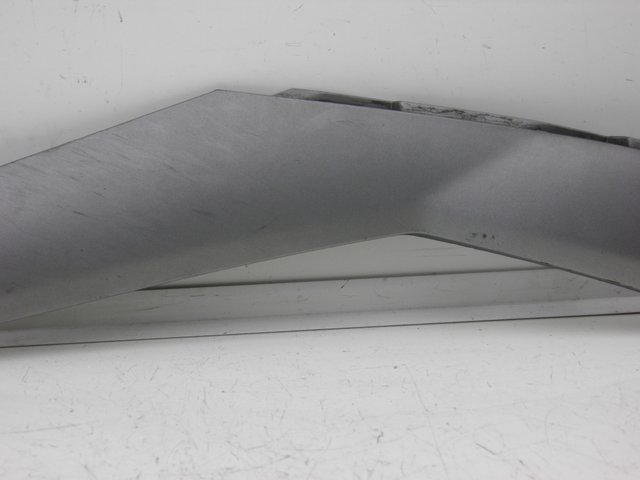 photo de UNTER SITZ VERKLEIDUNG LINKS PIAGGIO MP3 125 (2006 - 2014)