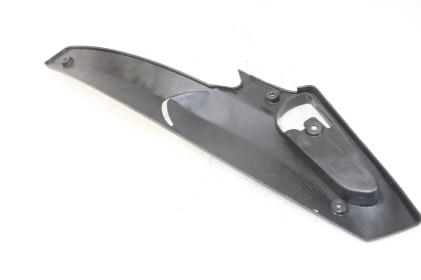 photo de UNTER SITZ VERKLEIDUNG LINKS GILERA RUNNER SL 50 (2006 - 2009)