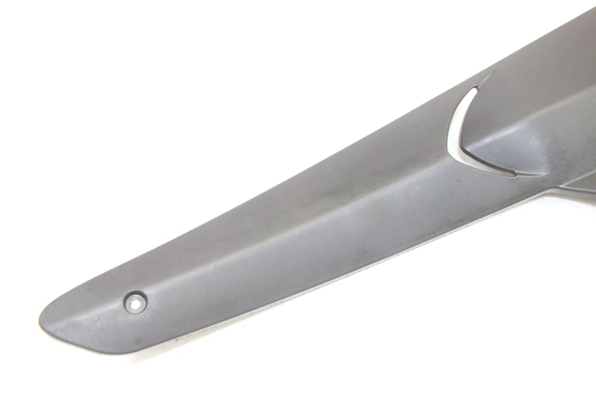 photo de UNTER SITZ VERKLEIDUNG LINKS GILERA RUNNER SP 50 (2006 - 2008)