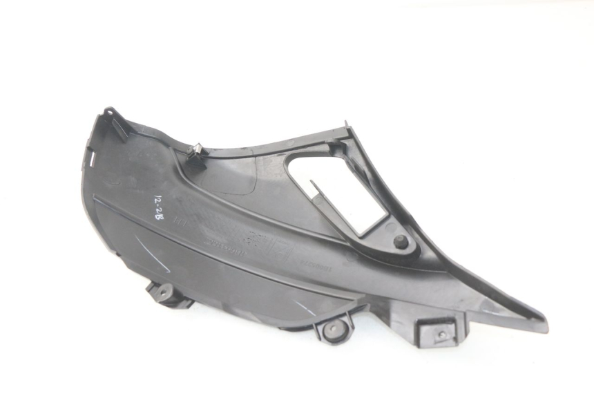 photo de UNTER SITZ VERKLEIDUNG LINKS APRILIA SR 2T 50 (2018 - 2022)