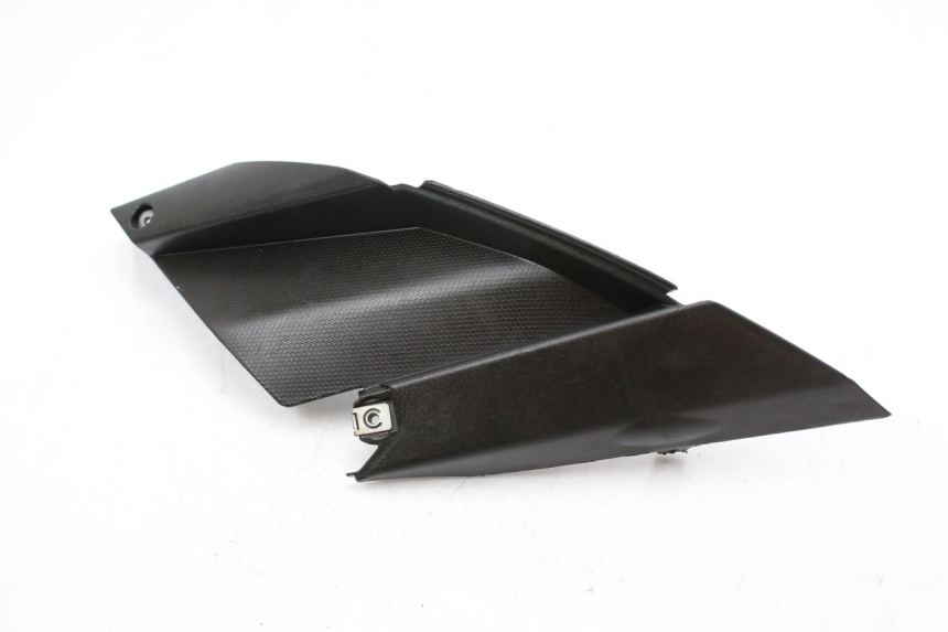 photo de LINKS UNTER DEM LINKEN SITZ APRILIA SR R 2T LC 50 (2018 - 2021)