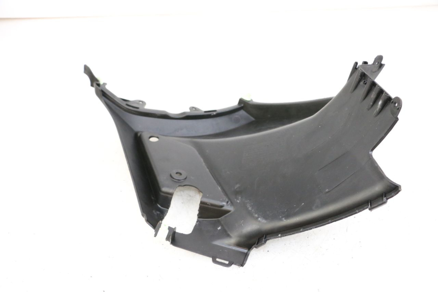 photo de UNTER SITZ VERKLEIDUNG LINKS PEUGEOT STREETZONE 2T 50 (2014 - 2019)