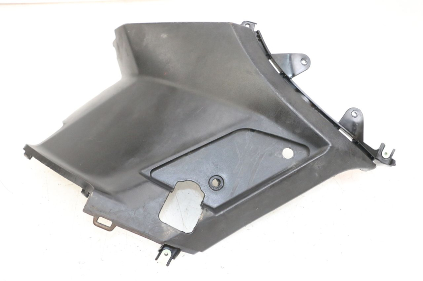 photo de UNTER SITZ VERKLEIDUNG LINKS PEUGEOT STREETZONE I 2T 50 (2018 - 2020)