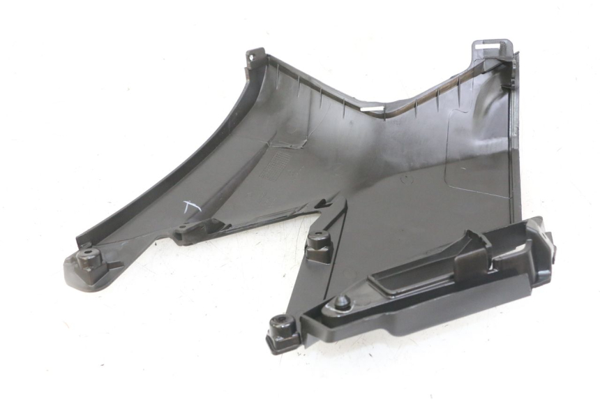 photo de LINKS UNTER DEM LINKEN SITZ APRILIA SXR 50 (2021 - 2023)