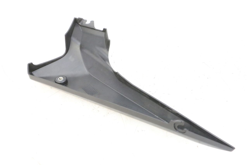 photo de UNTER SITZ VERKLEIDUNG LINKS YAMAHA XJ6 ABS 600 (2008 - 2016)