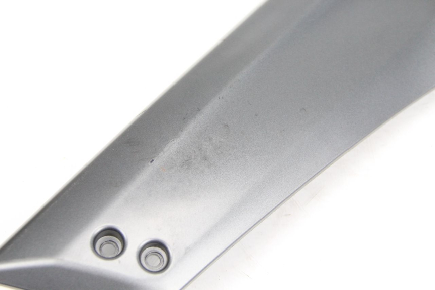 photo de UNTER SITZ VERKLEIDUNG LINKS YAMAHA XP T-MAX TMAX 500 (2008 - 2012)