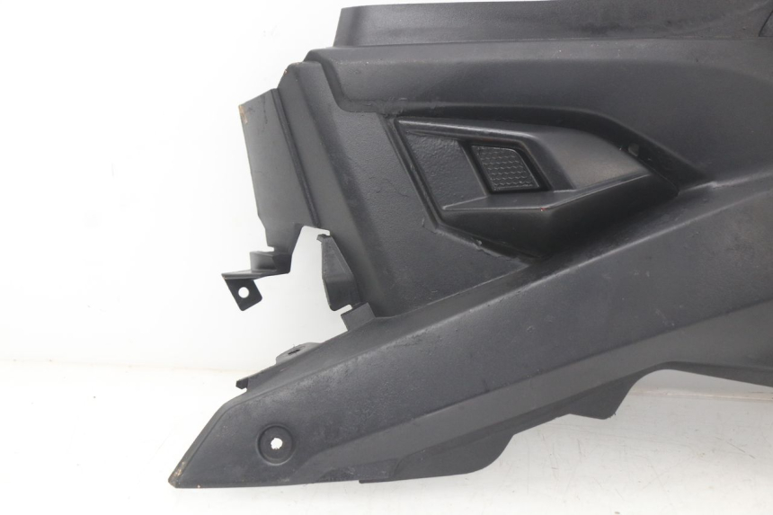 photo de UNTER SITZ VERKLEIDUNG LINKS YAMAHA AEROX NAKED 2T 50 (2013 - 2017)