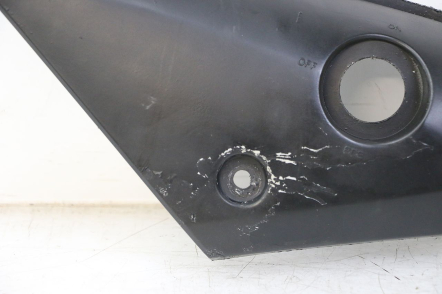 photo de UNTER SITZ VERKLEIDUNG LINKS YAMAHA TZR 50 (2008 - 2016)