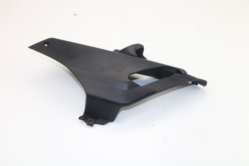 photo de UNTER SITZ VERKLEIDUNG LINKS YAMAHA XMAX X-MAX 125 (2006 - 2009)