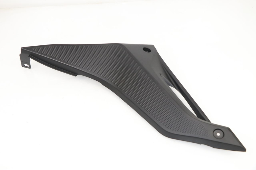 photo de UNTER SITZ VERKLEIDUNG LINKS YAMAHA YZF R 125 (2008 - 2013)