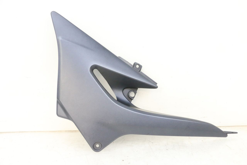 photo de UNTER SITZ VERKLEIDUNG LINKS KAWASAKI ZR 7 750 (1999 - 2001) - Hauptansicht