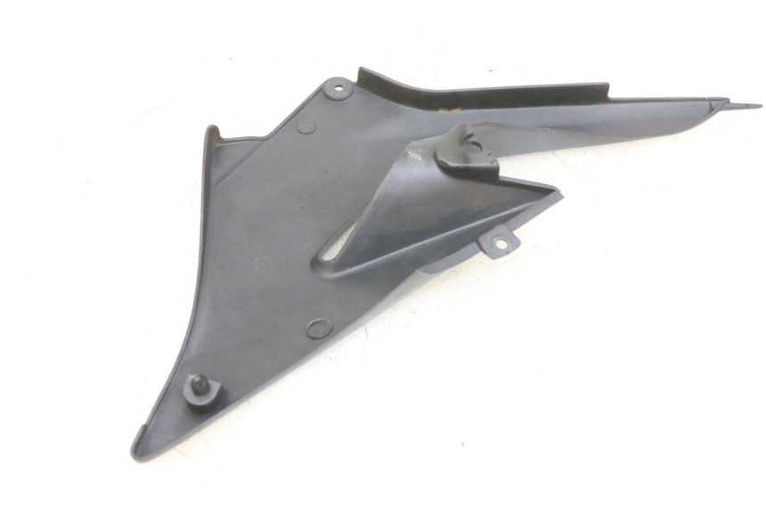 photo de UNTER SITZ VERKLEIDUNG LINKS KAWASAKI ZR 7 750 (1999 - 2001) - Technische Nahaufnahme