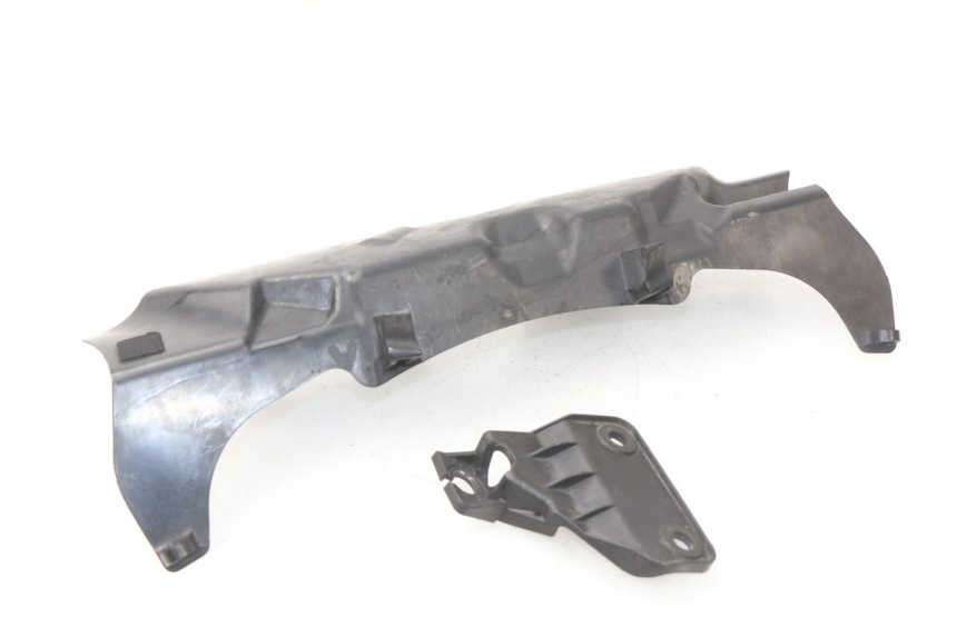 photo de UNTER SITZ VERKLEIDUNG SUZUKI GSX-R GSXR 750 (2011 - 2016)