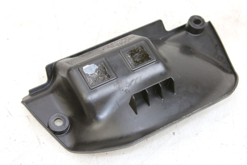 photo de UNTER SITZ VERKLEIDUNG HONDA FORZA 125 (2015 - 2016)
