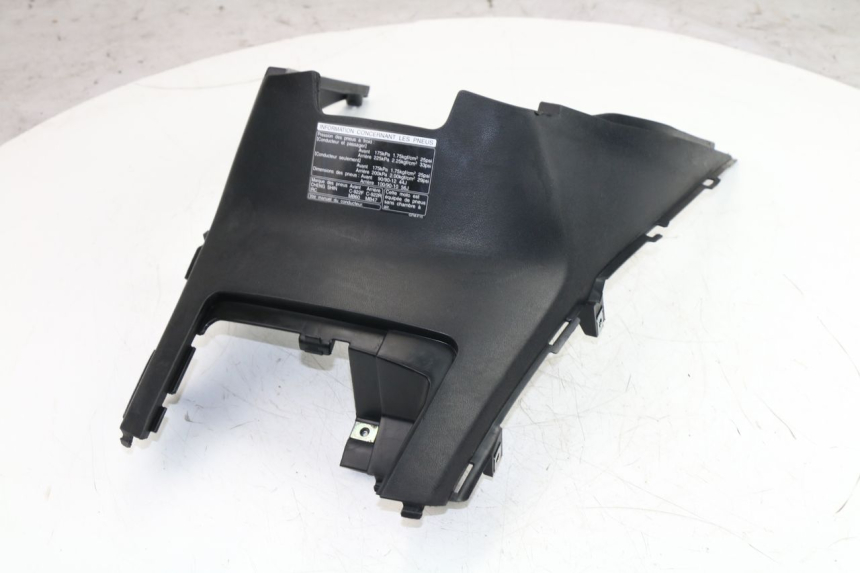 photo de UNTER SITZ VERKLEIDUNG HONDA NHX LEAD 110 (2008 - 2010)