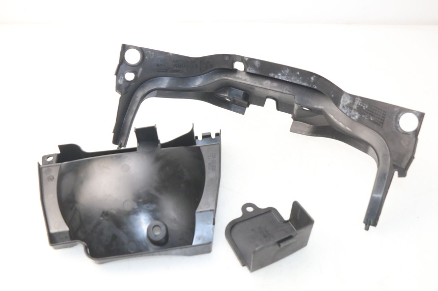 photo de UNTER SITZ VERKLEIDUNG HONDA NSS EX FORZA 250 (2008 - 2009)