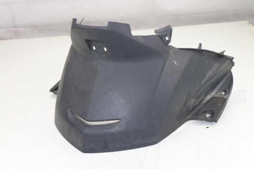 photo de UNTER SITZ VERKLEIDUNG HONDA SCV LEAD 100 (2003 - 2007)