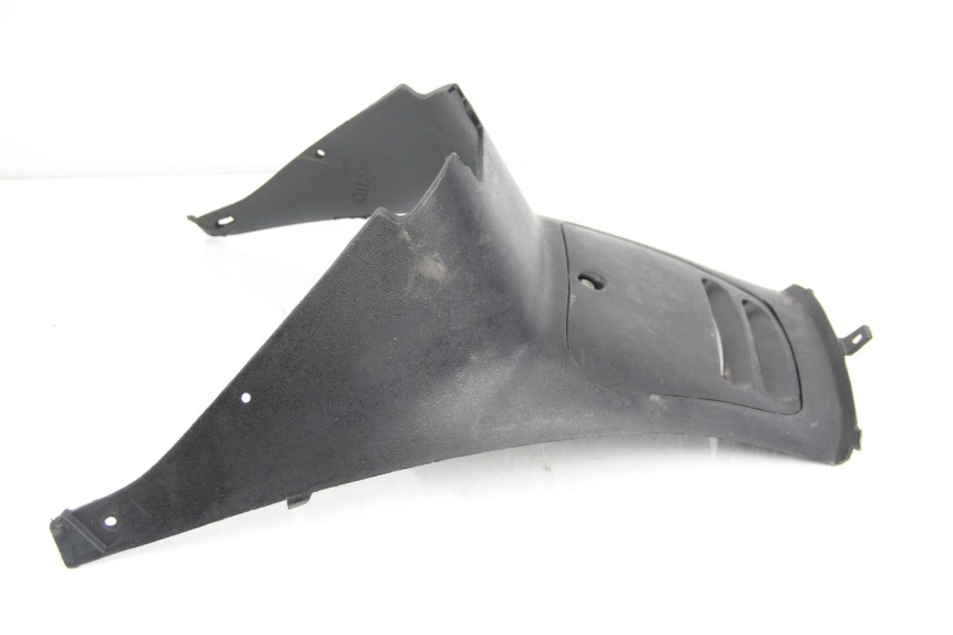 photo de UNTER SITZ VERKLEIDUNG JMSTAR CJ12M 125 (2005 - 2007)