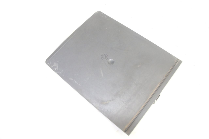 photo de UNTER SITZ VERKLEIDUNG BMW K 75 RT 750 (1989 - 1997)