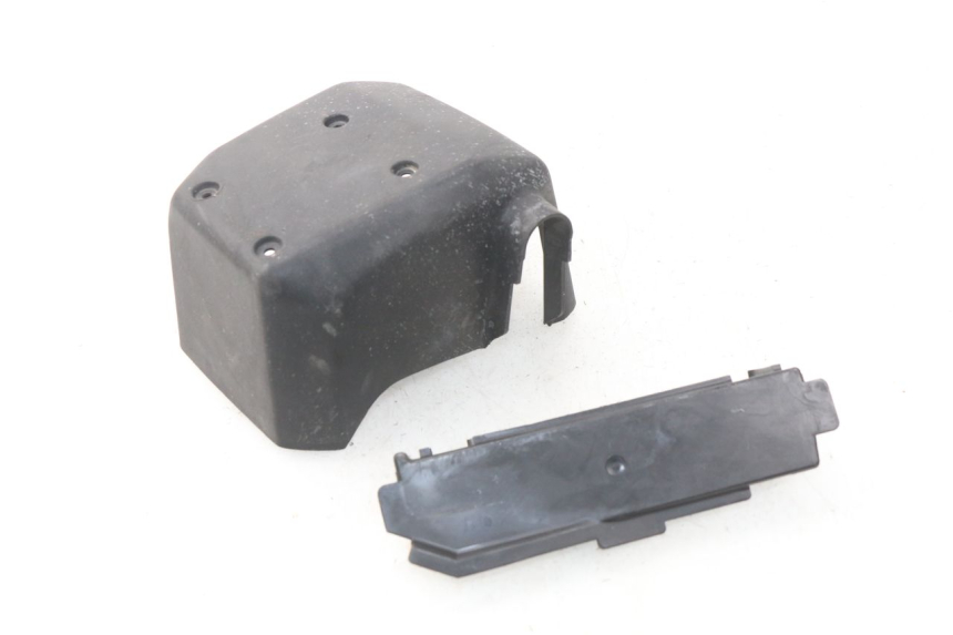 photo de UNTER SITZ VERKLEIDUNG BMW K100 1000 (1982 - 1990)