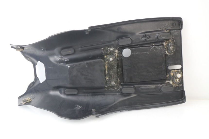 photo de UNTER SITZ VERKLEIDUNG CAGIVA NAVIGATOR 1000 (2000 - 2005)