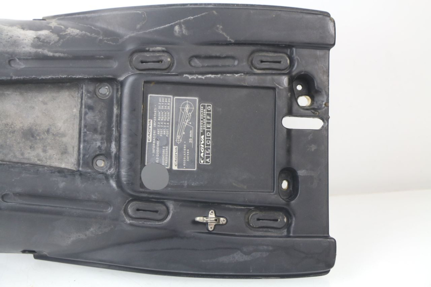 photo de UNTER SITZ VERKLEIDUNG CAGIVA NAVIGATOR 1000 (2000 - 2005)