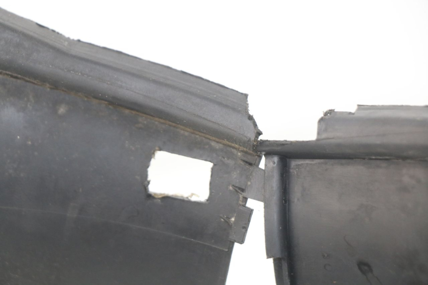 photo de UNTER SITZ VERKLEIDUNG MBK OVETTO ONE 2T 50 (2013 - 2017)