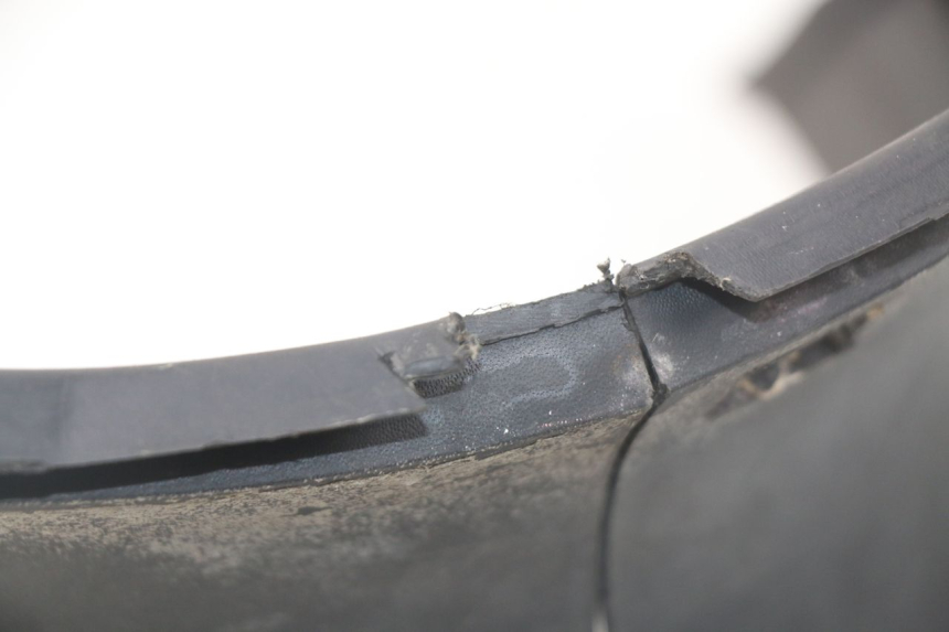 photo de UNTER SITZ VERKLEIDUNG MBK OVETTO ONE 2T 50 (2013 - 2017)