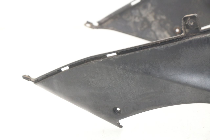 photo de UNTER SITZ VERKLEIDUNG MBK OVETTO ONE 2T 50 (2013 - 2017)