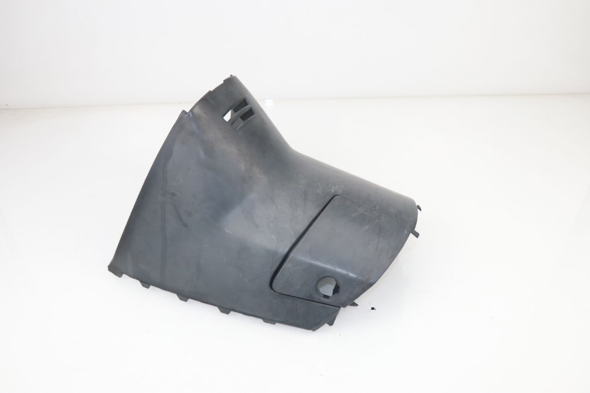 photo de UNTER SITZ VERKLEIDUNG PEUGEOT SV 125 (1991 - 1994)