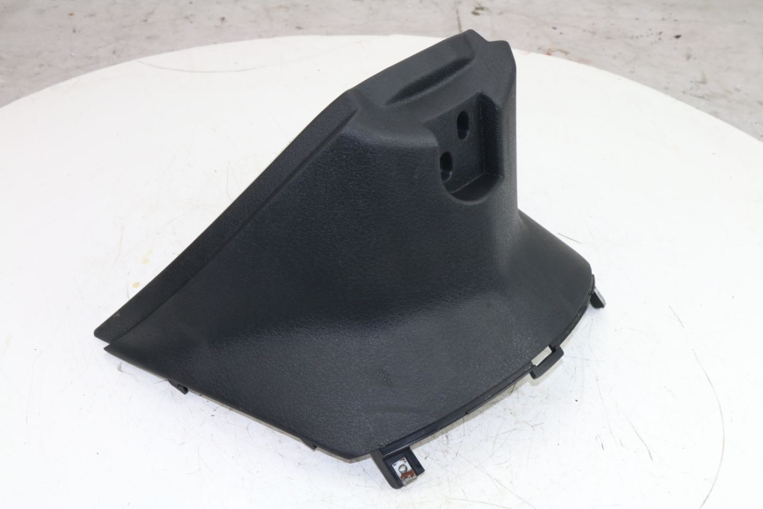photo de UNTER SITZ VERKLEIDUNG PIAGGIO FLY 4T 50 (2004 - 2010)